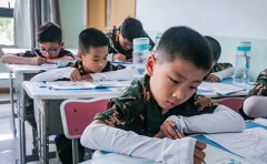 夏令营报名中心上海领学教育少年领袖7天军事体验营